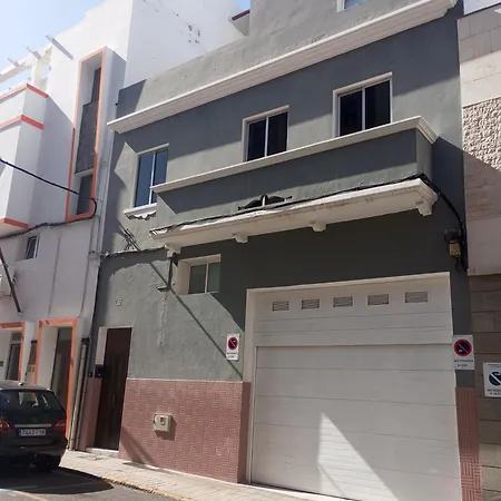 Claret Palmas De Gran Canaria * Las Palmas de Gran Canaria